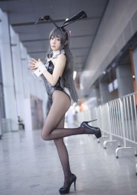 被陌生人公开羞耻调教演员表